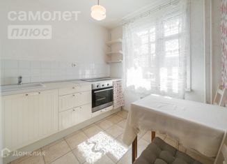 Продается 1-комнатная квартира, 33.2 м2, Екатеринбург, улица Викулова, 57