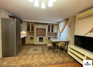 Сдается 3-комнатная квартира, 88 м2, Казань, Минская улица, 30, Советский район