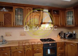 Продается дом, 453.8 м2, Кондрово, Школьная улица, 2А