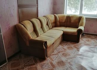 Продается двухкомнатная квартира, 37.2 м2, поселок Комарихинский, Железнодорожная улица, 94