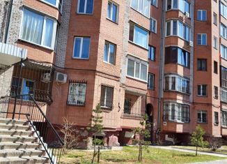 Продаю 3-комнатную квартиру, 138 м2, Абакан, улица Некрасова, 23А