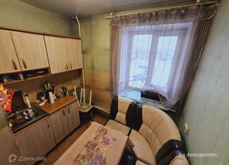 Двухкомнатная квартира на продажу, 42.3 м2, Ленинск-Кузнецкий, улица Гагарина, 12