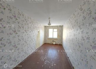 Продаю 2-ком. квартиру, 43.2 м2, Чебаркуль, улица Мира, 28