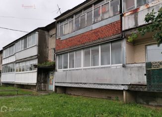 Продается 2-комнатная квартира, 50 м2, посёлок Полеводство, Берёзовая улица, 2