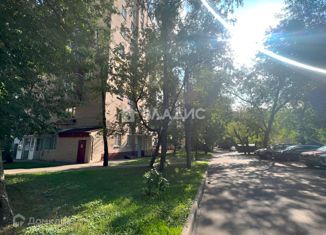 Продам 2-ком. квартиру, 52 м2, Москва, Конаковский проезд, 7, метро Водный стадион