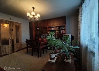 Четырехкомнатная квартира на продажу, 86 м2, Красноперекопск, 8-й микрорайон, 3