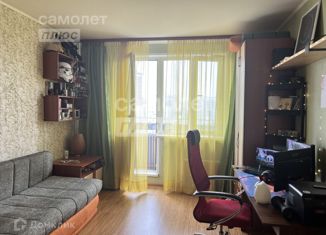 Продам 1-ком. квартиру, 38 м2, Москва, улица Исаковского, 26к2