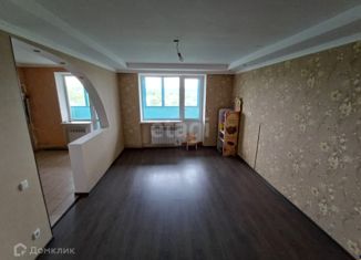 Продаю 3-комнатную квартиру, 64 м2, Ставропольский край, Стадионная улица, 20