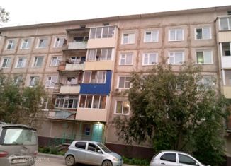 Продам 2-ком. квартиру, 48 м2, Якутск, улица Губина, 35, Губинский округ