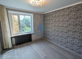 Продам 2-ком. квартиру, 35 м2, Абинск, улица Горького