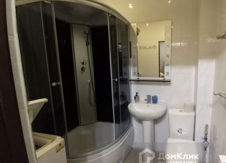 Сдача в аренду 2-ком. квартиры, 36 м2, Симферополь, улица Беспалова, 14