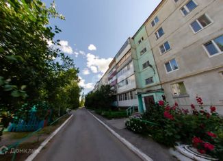 Продажа 4-ком. квартиры, 83.5 м2, Курганская область, улица Развина, 97