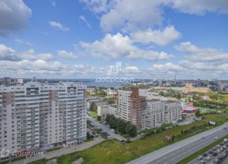 2-ком. квартира на продажу, 90.1 м2, Екатеринбург, метро Геологическая, улица Татищева, 102