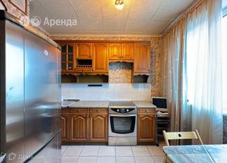 Сдается в аренду 2-ком. квартира, 50 м2, Москва, Осенний бульвар, 20к1, район Крылатское