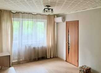 Продаю трехкомнатную квартиру, 60 м2, Республика Башкортостан, улица Степана Халтурина, 36