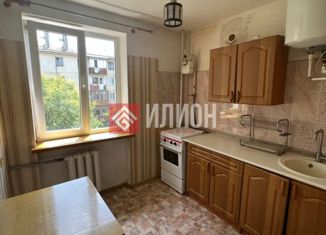 Продам 2-ком. квартиру, 45 м2, Севастополь, улица Горпищенко, 57