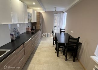 Продается трехкомнатная квартира, 99.1 м2, Санкт-Петербург, метро Комендантский проспект, Богатырский проспект, 47к2