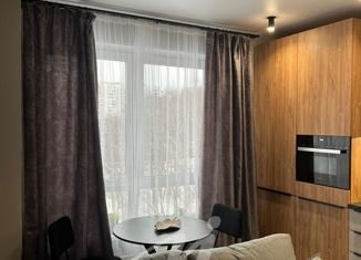 Сдам в аренду трехкомнатную квартиру, 50 м2, Москва, улица Академика Павлова, 56к1, район Кунцево