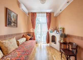 Продам 3-ком. квартиру, 65 м2, Москва, Кутузовский проспект, 19, метро Деловой центр