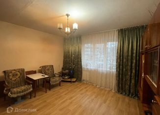 Продается двухкомнатная квартира, 53.2 м2, Абакан, улица Комарова, 16