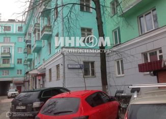 Продам 1-комнатную квартиру, 39.9 м2, Москва, проспект Будённого, 17к1, метро Семеновская