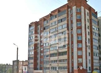 Продается 4-комнатная квартира, 76.1 м2, Челябинск, улица Овчинникова, 17, Советский район