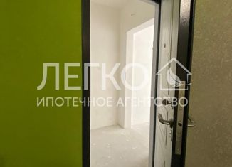 Продам 2-комнатную квартиру, 44 м2, Новосибирск, улица Александра Чистякова, 22/1, метро Студенческая