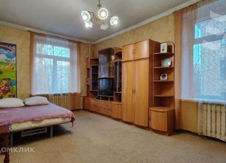 Сдаю 2-комнатную квартиру, 55 м2, Санкт-Петербург, проспект Стачек, 92