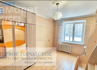 Продается 3-комнатная квартира, 61.4 м2, Комсомольск-на-Амуре, проспект Победы, 12