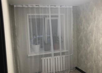 Продаю 2-комнатную квартиру, 43 м2, Амурск, Комсомольский проспект, 2