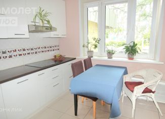 Трехкомнатная квартира на продажу, 79 м2, Москва, улица Барышиха, 44, улица Барышиха