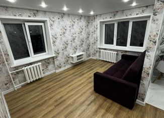 Однокомнатная квартира в аренду, 30 м2, Кировская область, улица Чапаева, 2