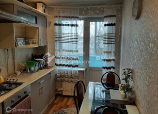 Продаю двухкомнатную квартиру, 50.2 м2, Рыбное, Большая улица, 53