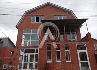 Продается дом, 1040 м2, село Агой, Центральная улица, 8Г