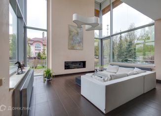 Продается дом, 360 м2, деревня Турово