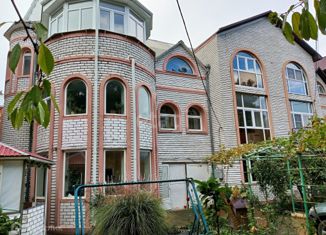 Продаю дом, 971.8 м2, Геленджик, улица Сурикова