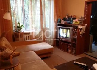 Продам 2-ком. квартиру, 44 м2, Москва, Никитинская улица, 27к1, станция Локомотив