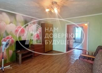 Продаю 3-ком. квартиру, 58 м2, Нытва, улица Карла Маркса, 48