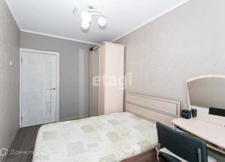 Продаю 2-комнатную квартиру, 43.7 м2, Новосибирск, улица Петухова, 74