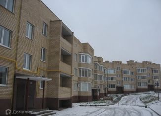 1-ком. квартира на продажу, 32 м2, деревня Хохряки, улица Макаренко, 15А