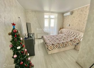 Продаю 2-ком. квартиру, 62.6 м2, Феодосия, улица Габрусева, 13Б