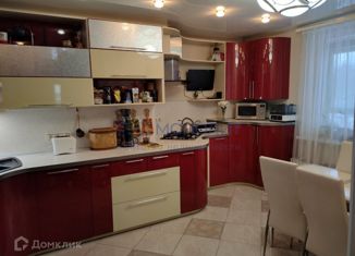 Продам 3-комнатную квартиру, 79.3 м2, Нижний Новгород, улица Вологдина, 1Б, улица Вологдина