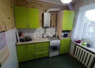 Продается трехкомнатная квартира, 56.9 м2, поселок городского типа Черноморский, Юбилейная улица, 100