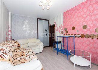 Продается 2-ком. квартира, 41.7 м2, Новосибирск, улица Титова, 30, метро Речной вокзал