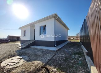 Продам дом, 82 м2, станица Натухаевская, улица имени Прокофия Крюкова