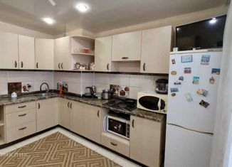 Продам 2-ком. квартиру, 62 м2, Анапа, Объездная улица, 39к2, ЖК Красная Площадь