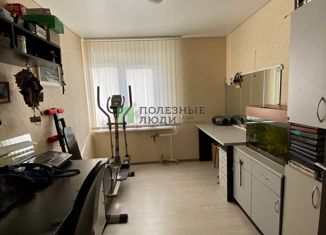 Пятикомнатная квартира на продажу, 82.2 м2, Удмуртия, улица имени Татьяны Барамзиной, 48