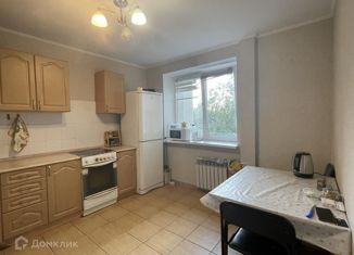 Продам 3-ком. квартиру, 88 м2, Самара, проспект Карла Маркса, 177, метро Гагаринская