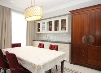 Сдается 2-комнатная квартира, 110 м2, Тюмень, улица 25 Октября, 34