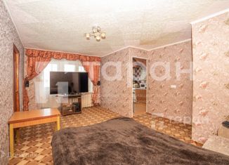 Продаю 2-комнатную квартиру, 42.8 м2, Челябинская область, улица Цвиллинга, 36А